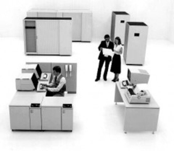 IBM introduce al mercado el procesador 3081