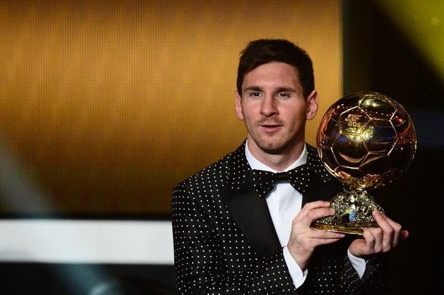 gana su segundo balon de oro