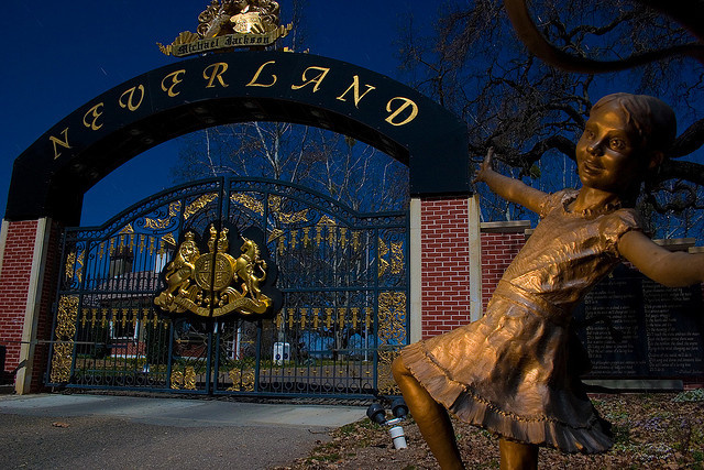 Acusado y declarado inocente por el rancho "Neverland"