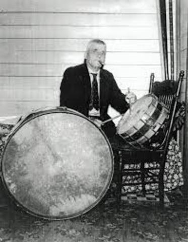 Was born Papa Jack Laine "Father of Dixieland"