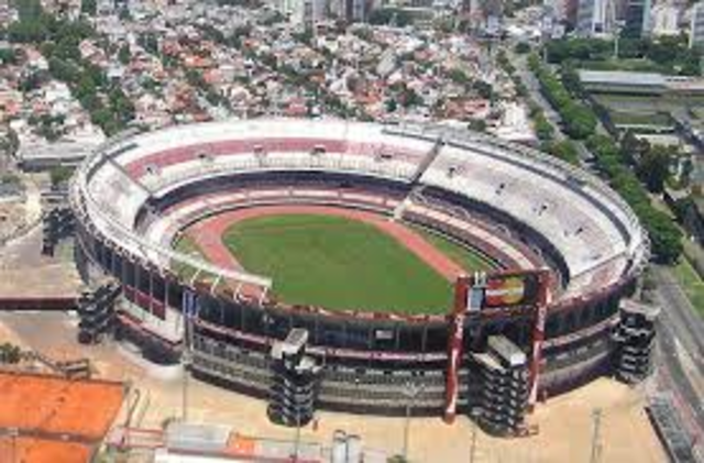 Concert River Plate Stadium