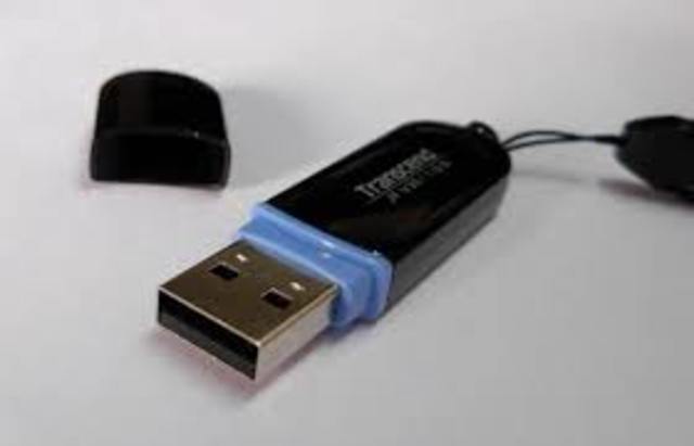 MEMORIOA USB.