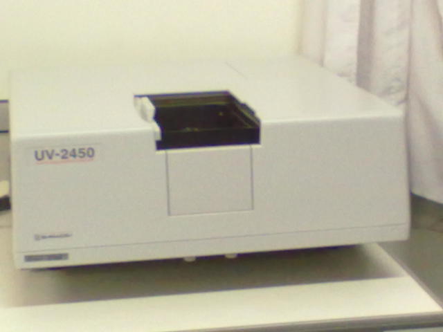 Utilización de luz UV para análisis de documentos