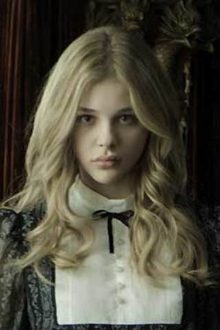 En 2012 actuó en Sombras tenebrosas