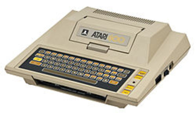 Atari Model 400 Computer.