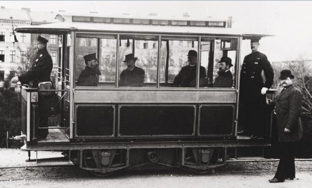 First public  tram line opened in Berlin