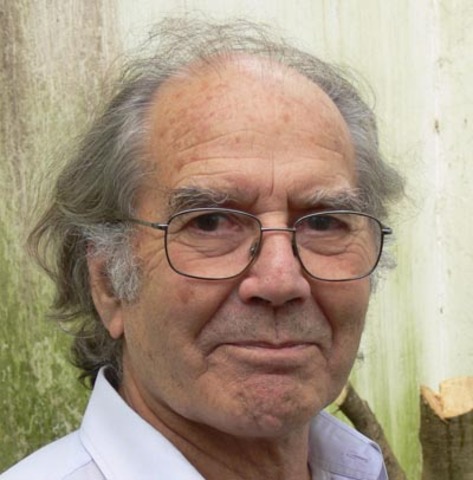 Adolfo Perez Esquível sigue vivo