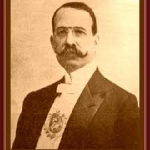 Asume Jose Figueroa Alcorta