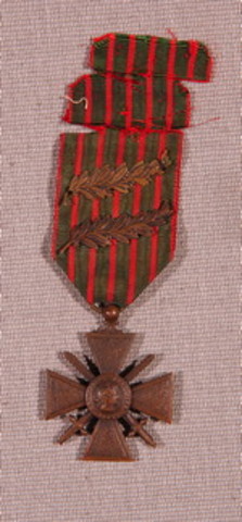 Croix de Guerre with 2 Bronze Palms