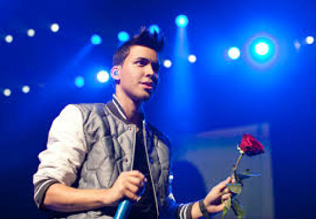 Royce started making music with longtime friend and producer Donzell Rodriguez