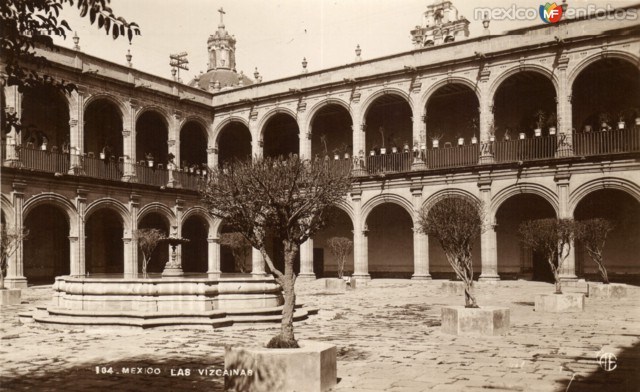 fundaron el colegio vizcaínas