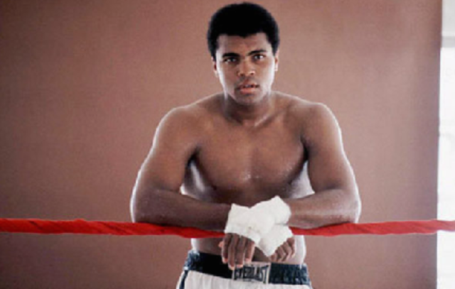 Muhammad Ali wins the first pro match.