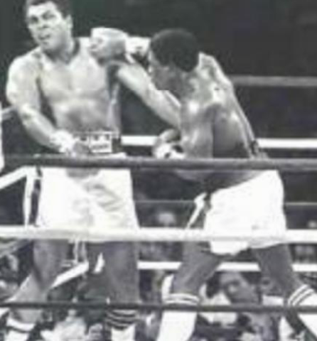 Muhammad Ali comes out of retiement