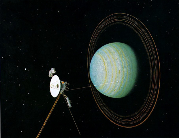 Voyager 2 lands on Saturn