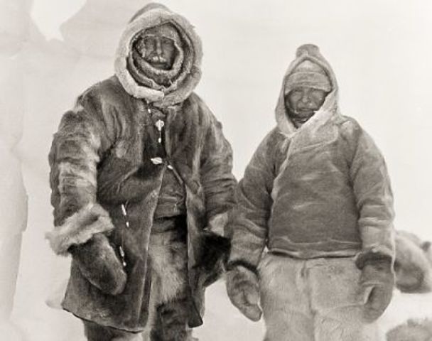 Wegener muere a la edad de 50 años durante su 4ª expedición a Groenlandia