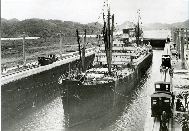 Inauguration officielle du canal