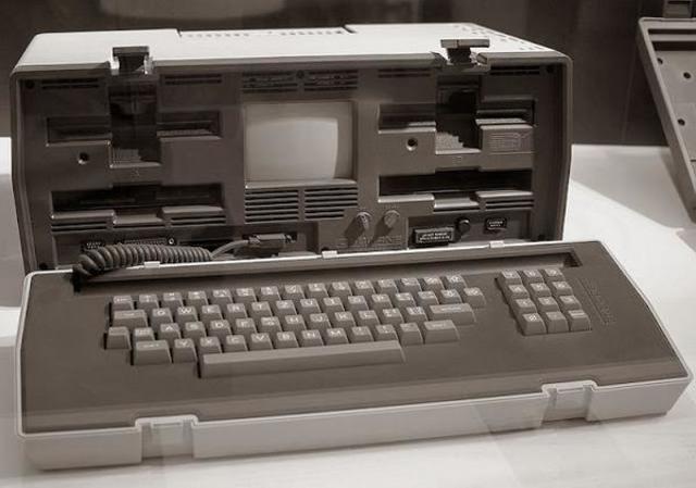 Primer CD y primer ordenador portátil