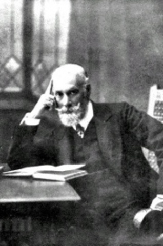 Nacimiento de Benítez Pérez Galdos