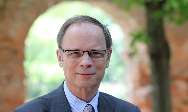 JEAN TIROLE