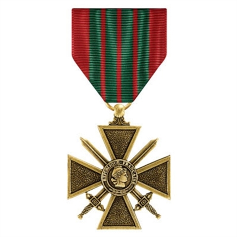 William Nice receives Medal