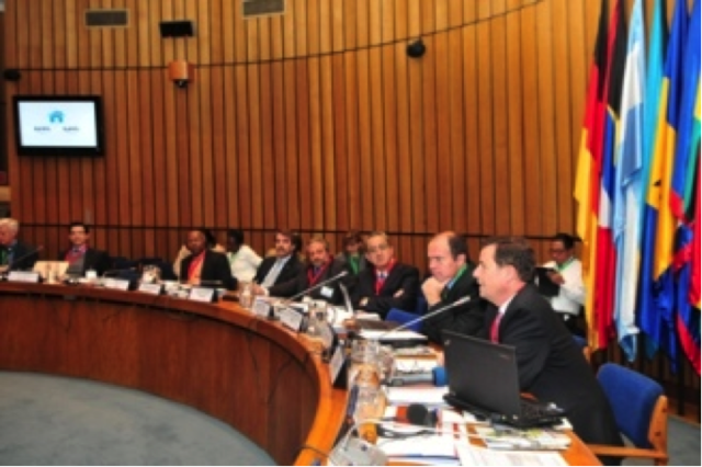 Se lleva a cabo la Segunda Cumbre de las Américas.