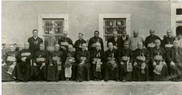 Es declarada en la constitución la separación de la Iglesia y el EStado