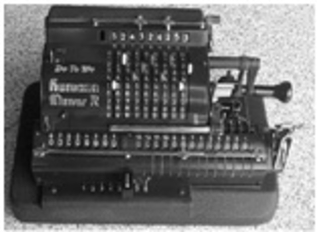 Tarjetas Perforadas para control de calculadora mecánica