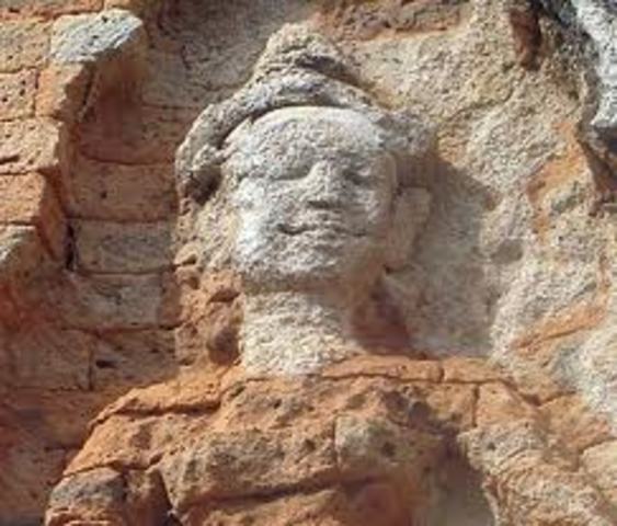 Indravarman I builds Preah Ko, Bakong temples and the Indratataka Baray.