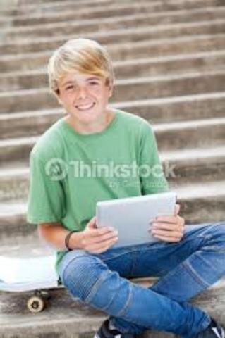 DÉCIMO QUINTO AÑO DE VIDA-Inicio de la adolescencia