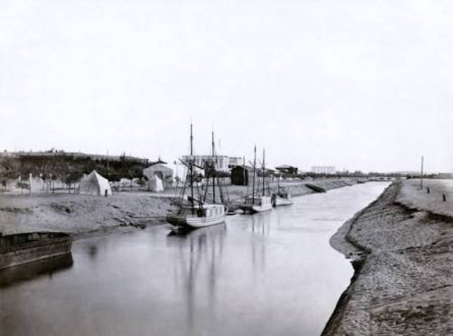 Canal de Suez (Económico-Francia)