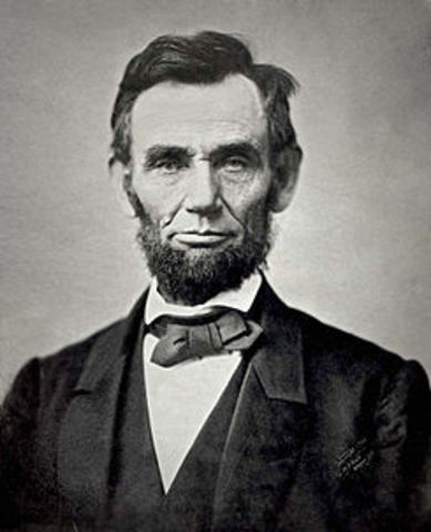 Terminando la guerra civil Abraham Lincoln, presidente 16 abolió la esclavitud en Estados Unidos