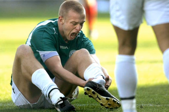 I hurt my ankle playing soccer