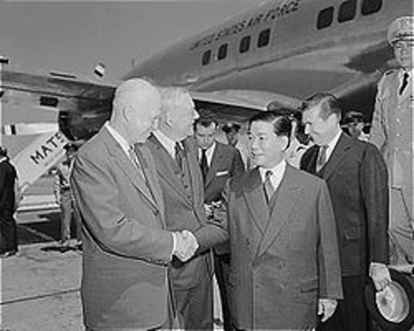 U.S. Honors President Diệm