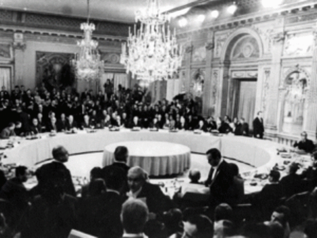 Peace talks open in Paris