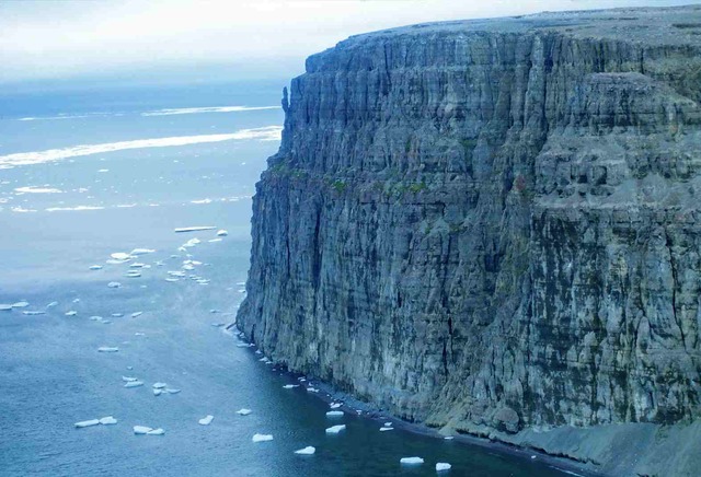 In 1850 searchers found three graves on Beechey Island