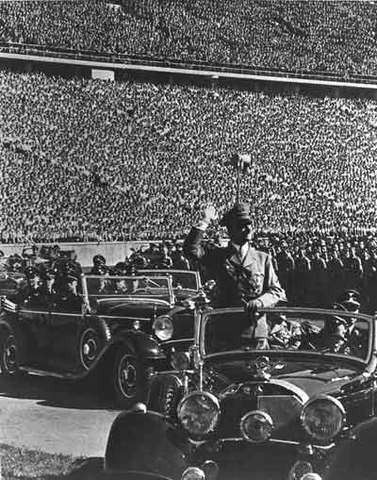 Canada declares war on Nazi Germany