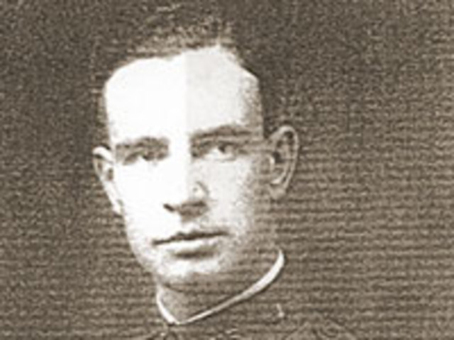 Doyen begins His army Days