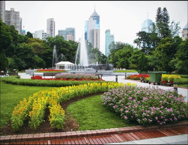 Visit Hong Kong Zoological and Botanical gardens