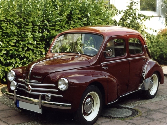 La 4 chevaux de Renault