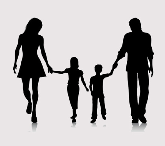 DESARROLLO A TRAVÉS DE LAS RELACIONES FAMILIARES