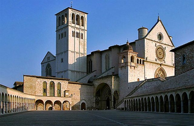 Basílica de San Francisco de Asís (Gótico Italia)