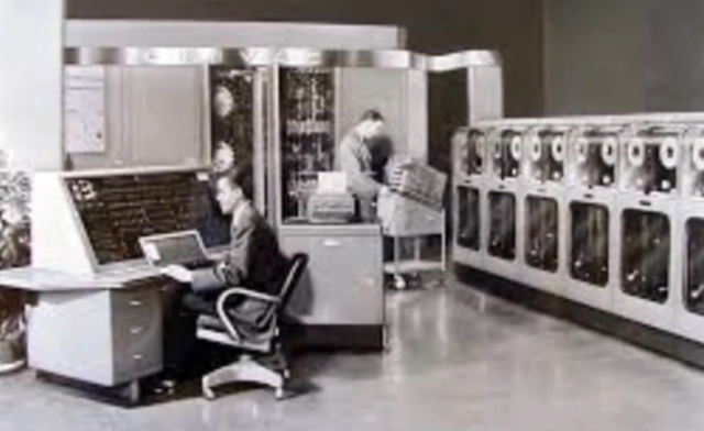 UNIVAC "Primer computador universal"