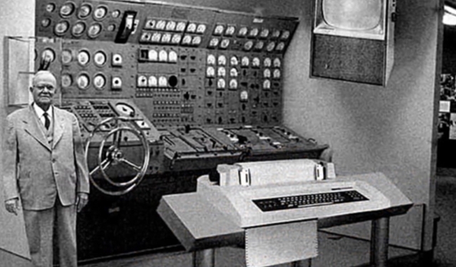 FORTRAN  (Primer lenguaje de programacion)