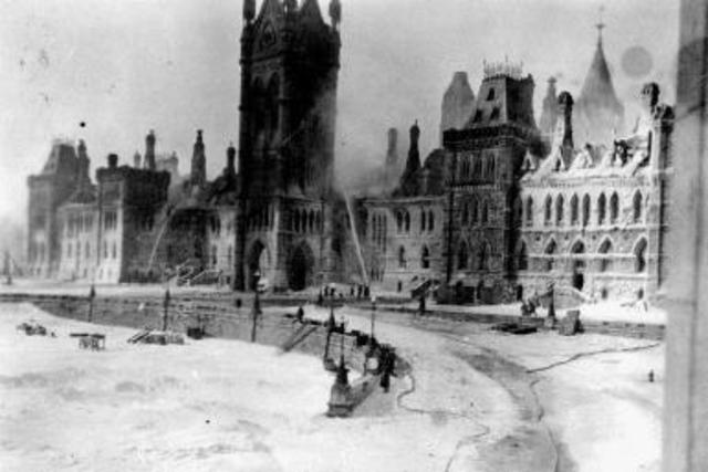 The Parliament buildings are destroyed by fire