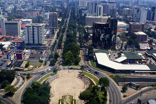 Regresa a ciudad de Guatemala