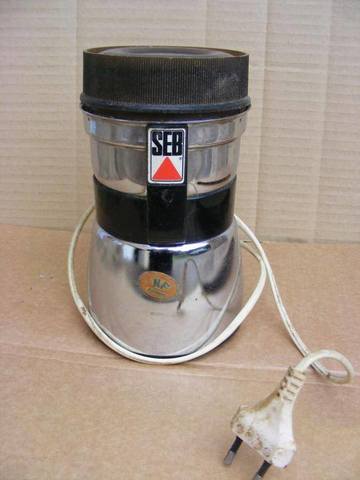 Moulin à café électrique