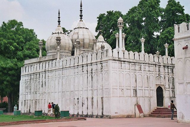 Pearl Mosque