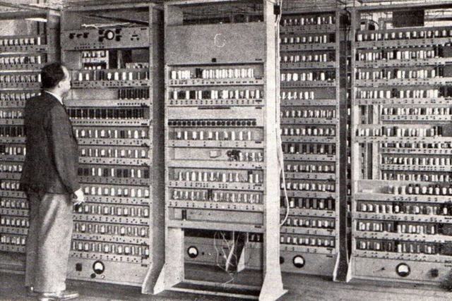 Первая ЭВМ