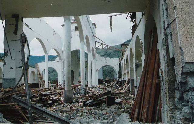 Tercera toma guerrillera.  El comando y la Iglesia son destruidos