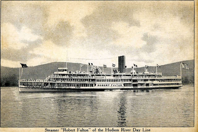 Robert Fulton sails the Hudson River - DE
